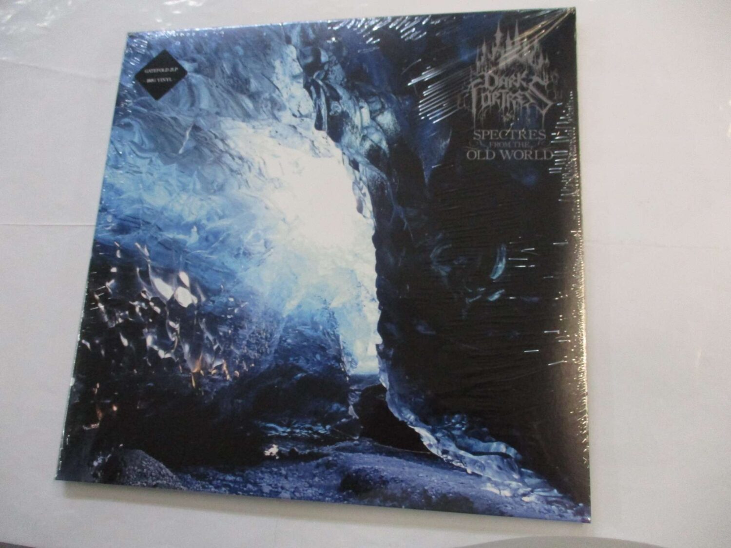Spectres from the old world (2LP)