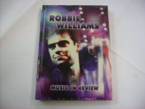 Music in review (DVD+BOOK)