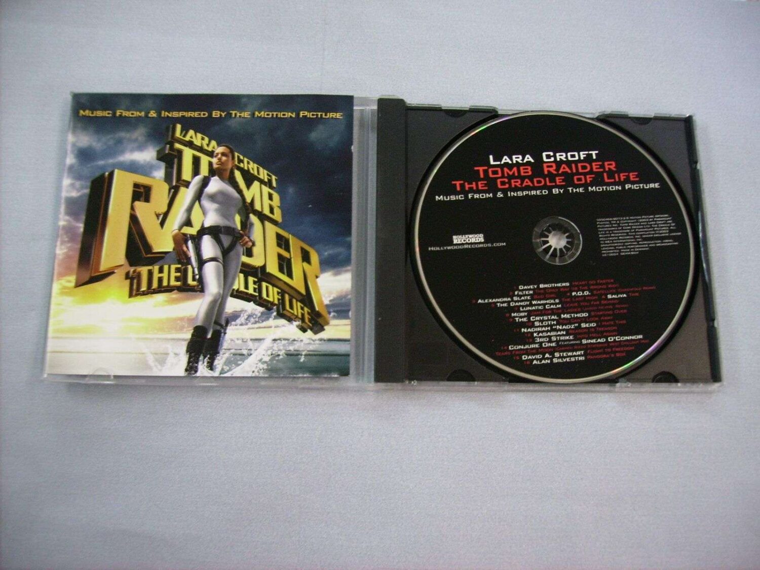 Lara Croft Tomb Raider -The cradle of life (Kasabian)