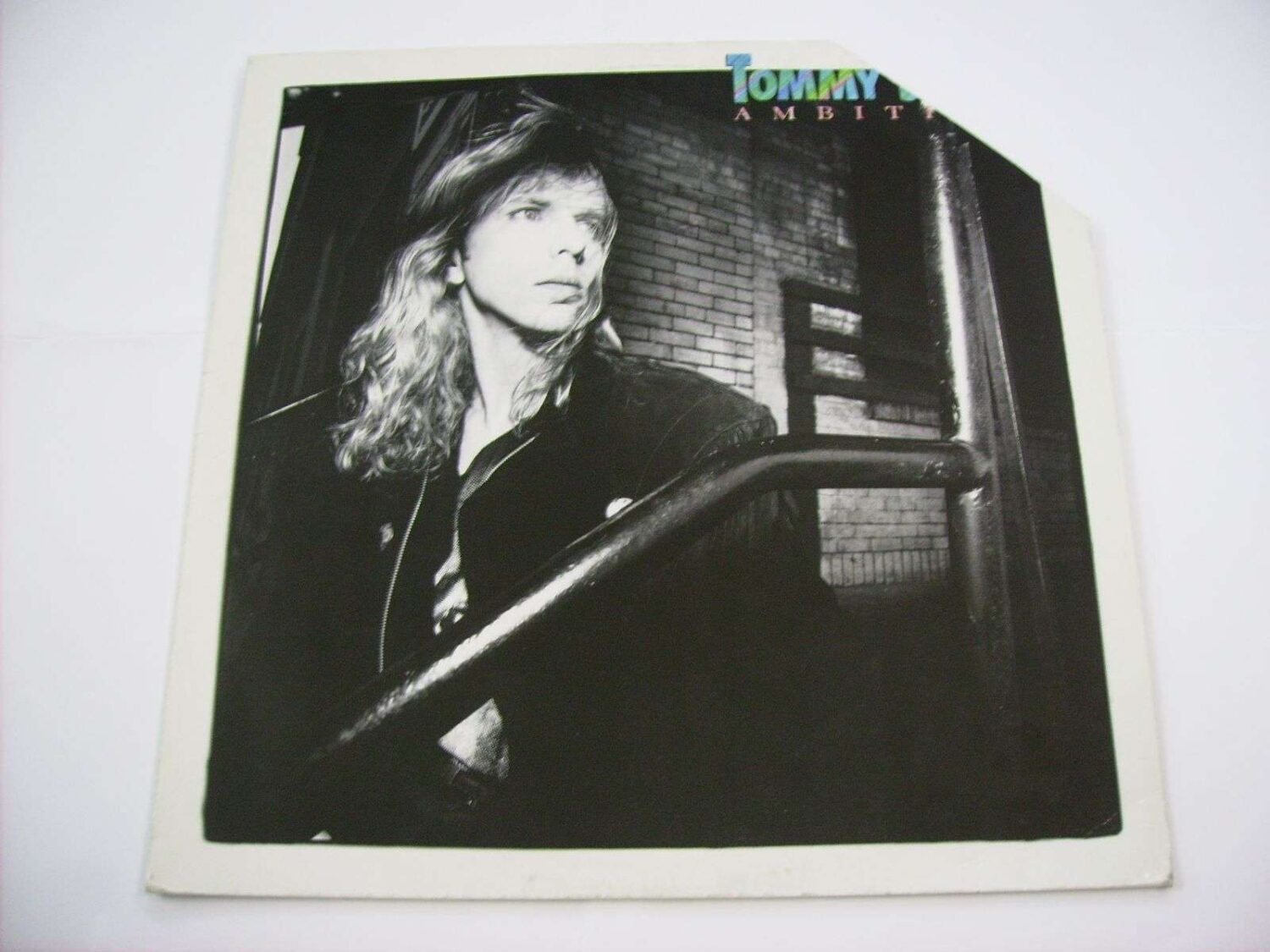 Ambition (cut-out sleeve)