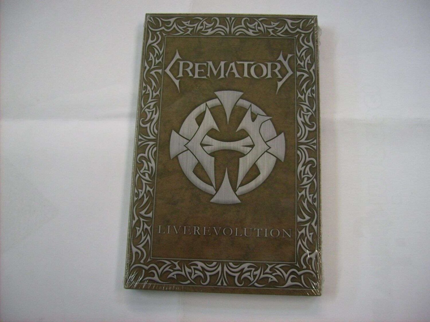 Live revolution (DVD+CD)