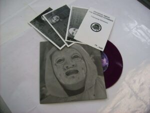Peaceful snow (Totentop version) / The maverick chamber (Totentop version)