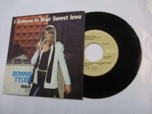 I believe in your sweet love / Come on give me loving