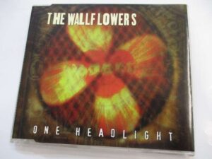 One headlight - 3 tr.