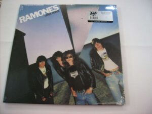 Leave home (LP + 3CD BOXSET)