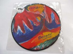 Fantasy / Sara's beach / Searchlights (PDK)