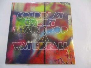 Every teardrop is a waterfall - 2 tr.