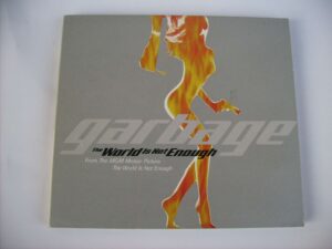 The world is not enough - 3 tr.