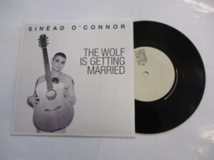 The wolf is getting married / I am stretched on your grave