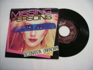 Destination unknown / Walking in L.A.