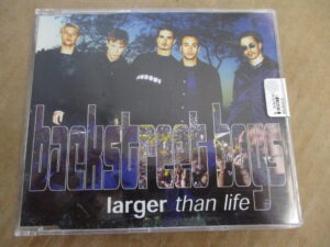 Larger than life - 3 tr.
