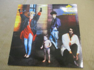 Here's to future days (w/innersleeve)