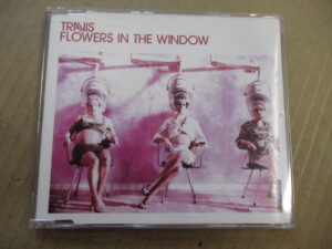 Flowers in the window - 3 tr.