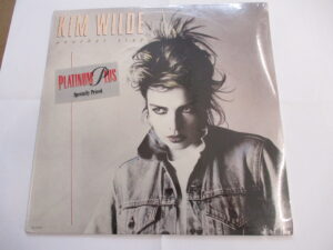 Another step (cut-out sleeve)