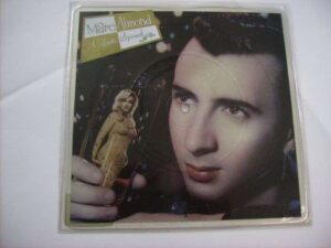 A lover spurned (7" SHAPED)