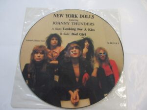 Looking for a kiss (12" PDK)