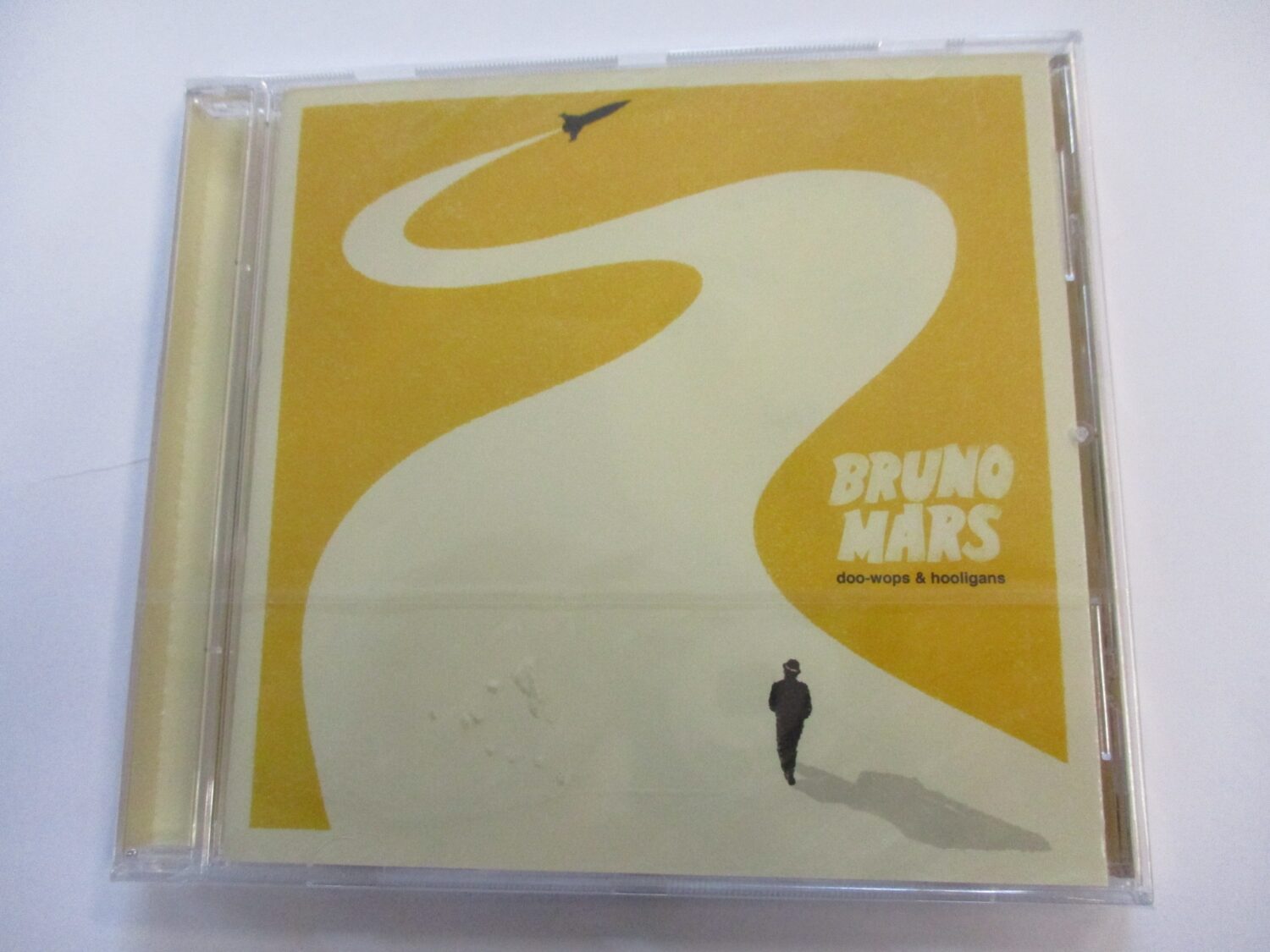 Doo-wops & hooligans
