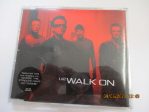 Walk On - 3 tr.