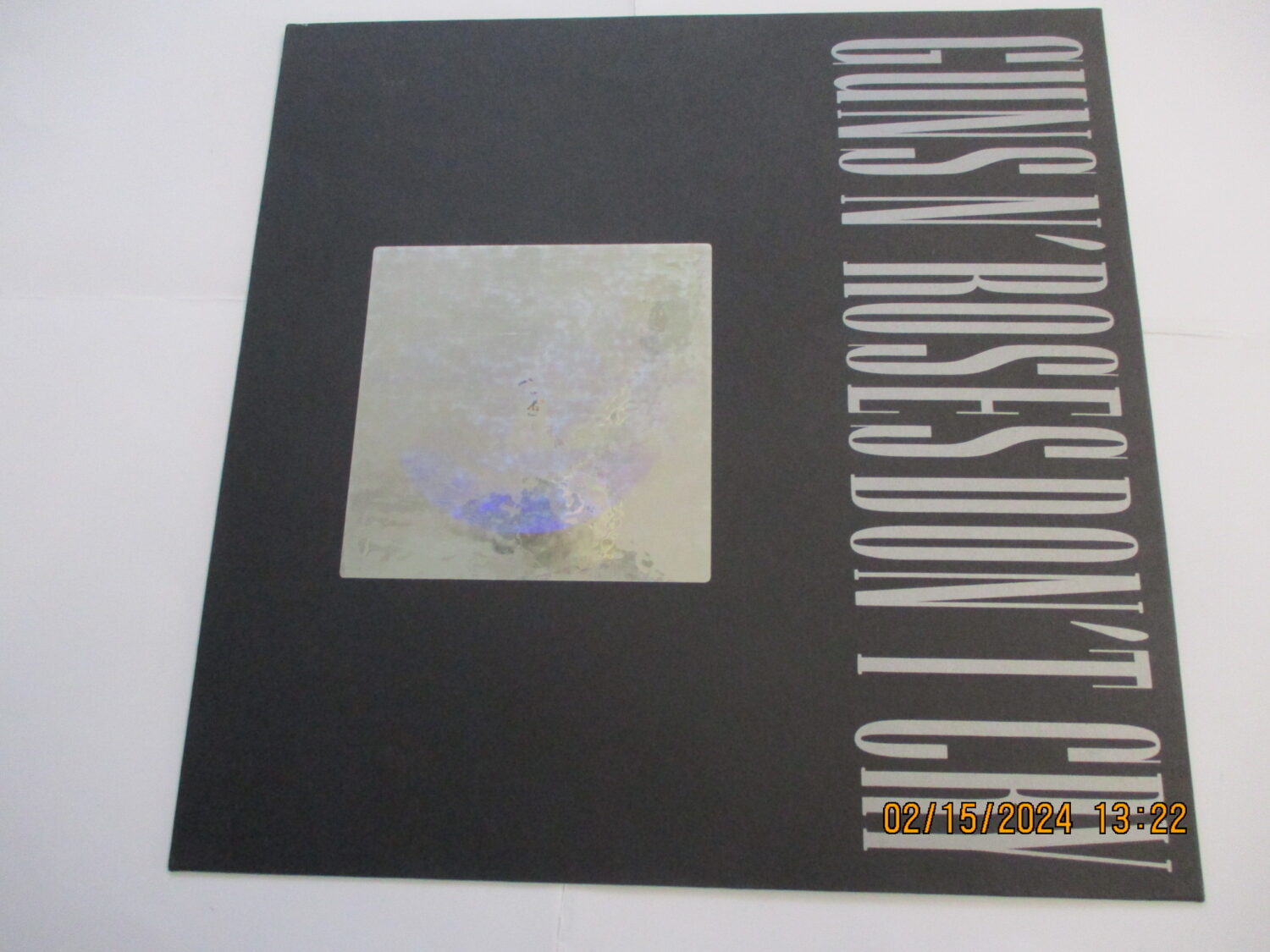 Don't Cry (HOLOGRAM SLEEVE)