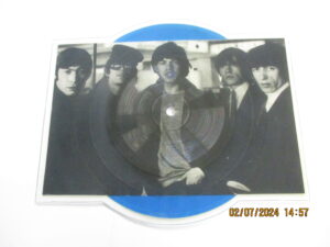 Majestic Beginning (EP) (SHAPED VINYL) (UNOFFICIAL)
