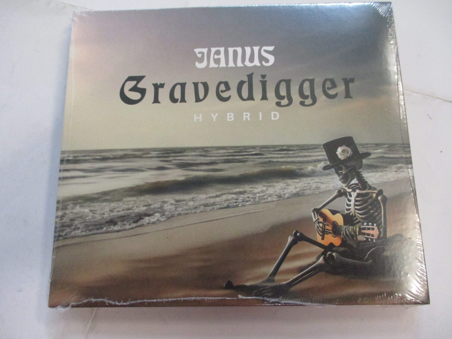 Gravedigger (Hybrid)