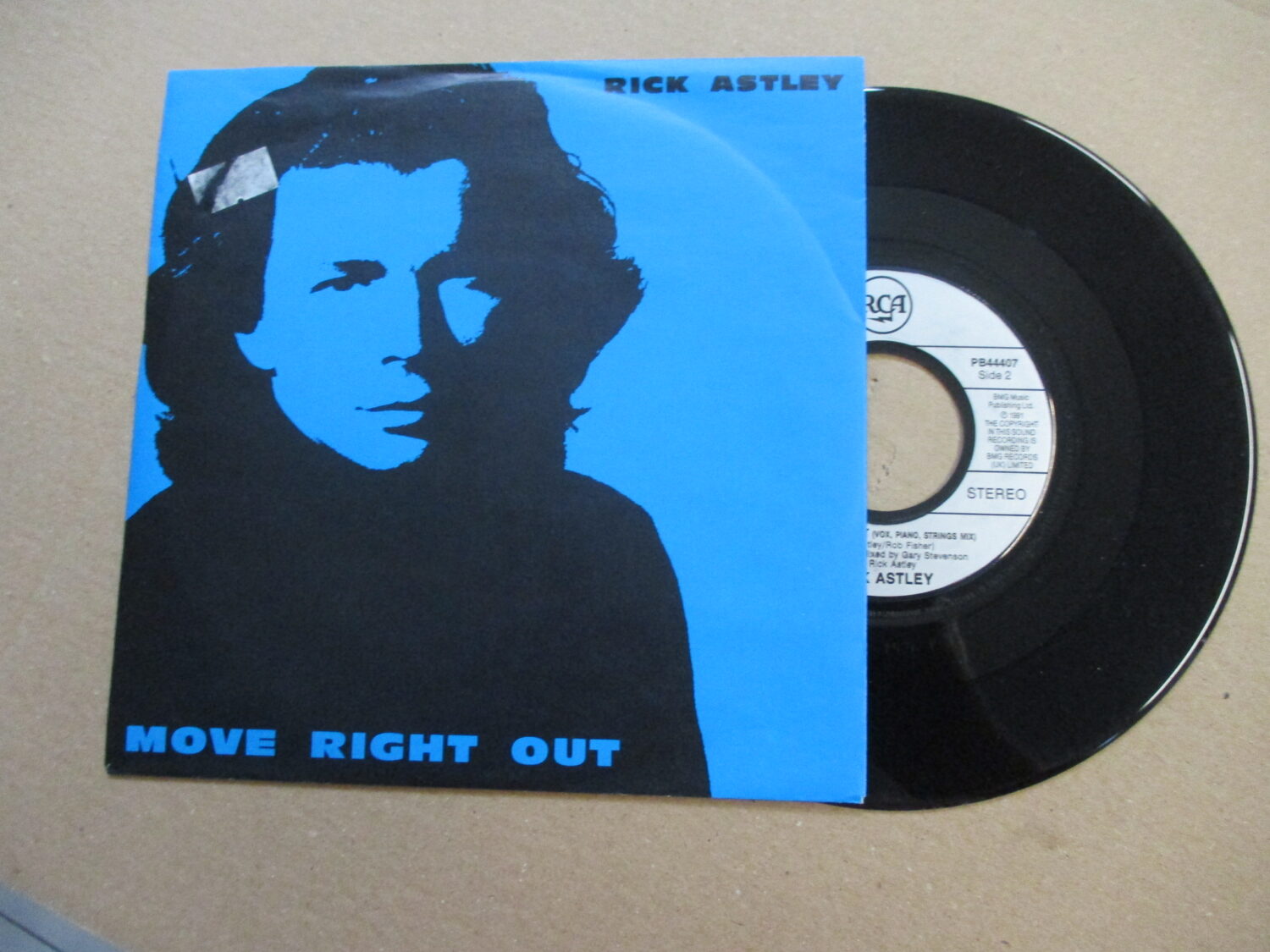 Move right out / Move right out (Strings mix)