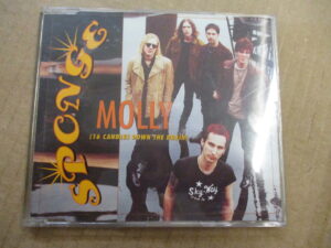Molly - 4 tr.