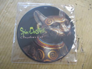 Cleopatra's cat (Edit) / Uranium Century (PDK)