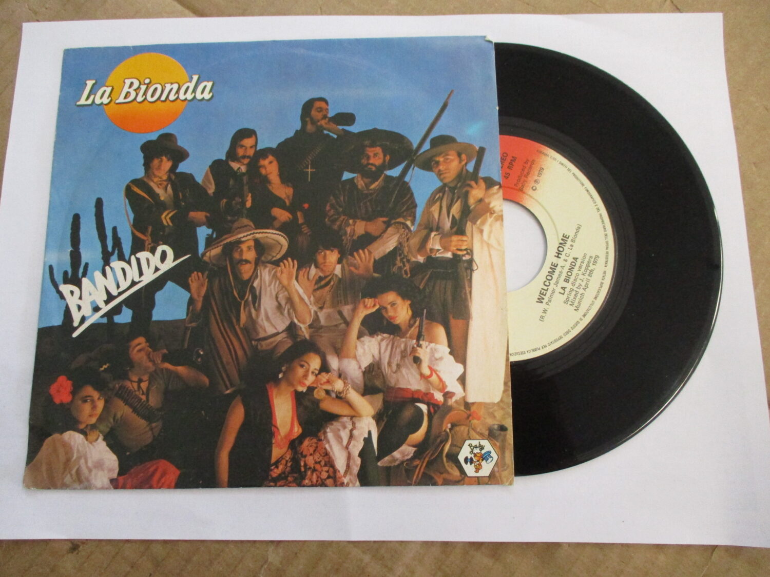 Bandido / Welcome home