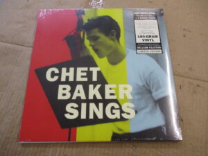 Chet Baker sings (RE)