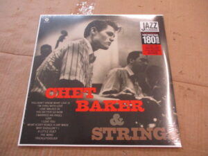 Chet Baker & strings (RE)